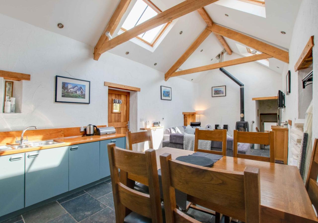 Slade Barn Villa Оксуич Екстериор снимка