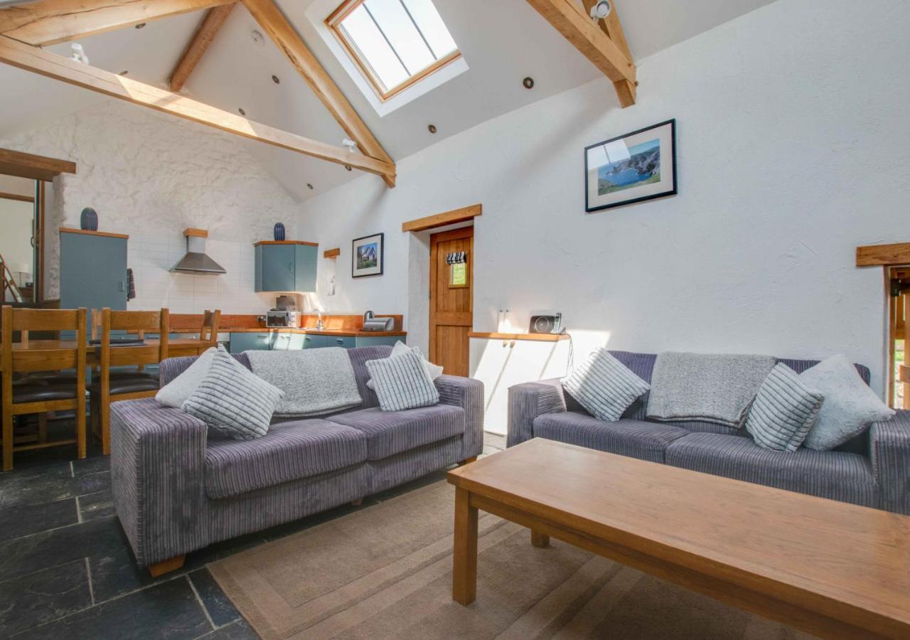 Slade Barn Villa Оксуич Екстериор снимка